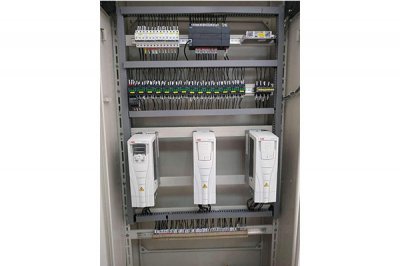 換熱站PLC控制柜在運行中一定要注意這幾點